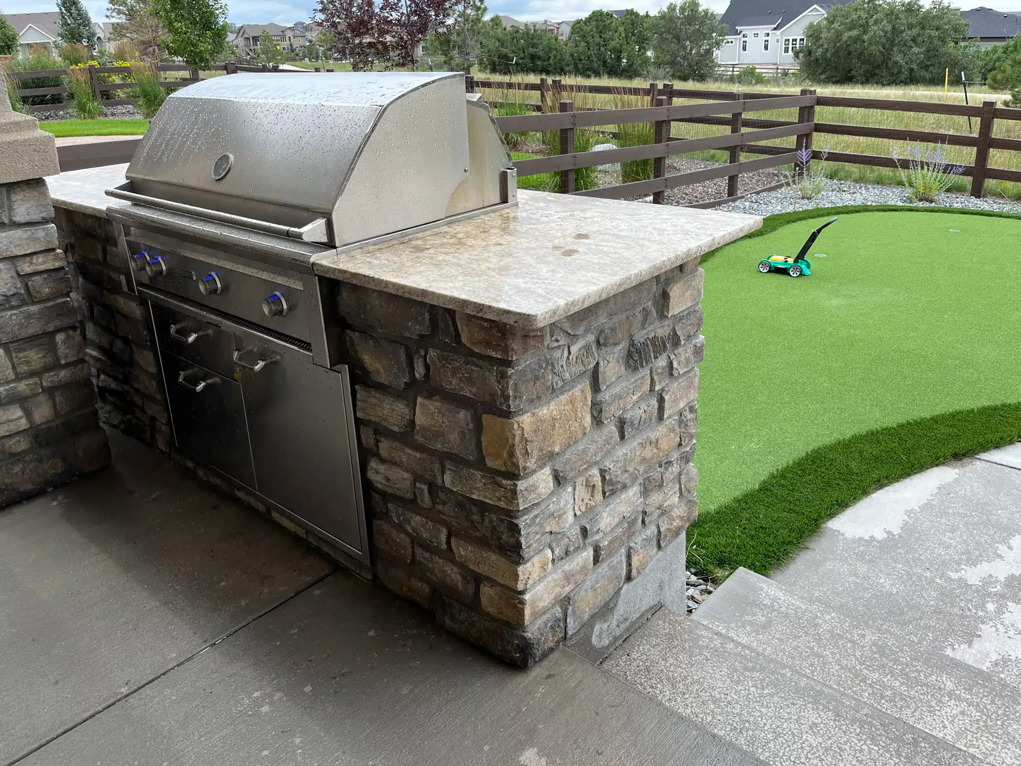 Custom Built Outdoor Kitchen - Footprint Decks and Design proudly serves Colorado Springs, Monument, Castlerock, Denver, Peyton, and Black Forrest.