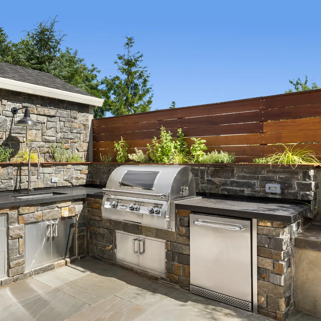 Outdoor Kitchen Monument Service Area- Footprint Decks and Design